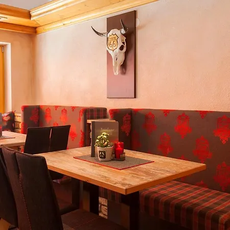 Alpenresidenz Ballunspitze - 4* Galtür