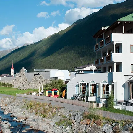 Alpenresidenz Ballunspitze - Hotel Galtür